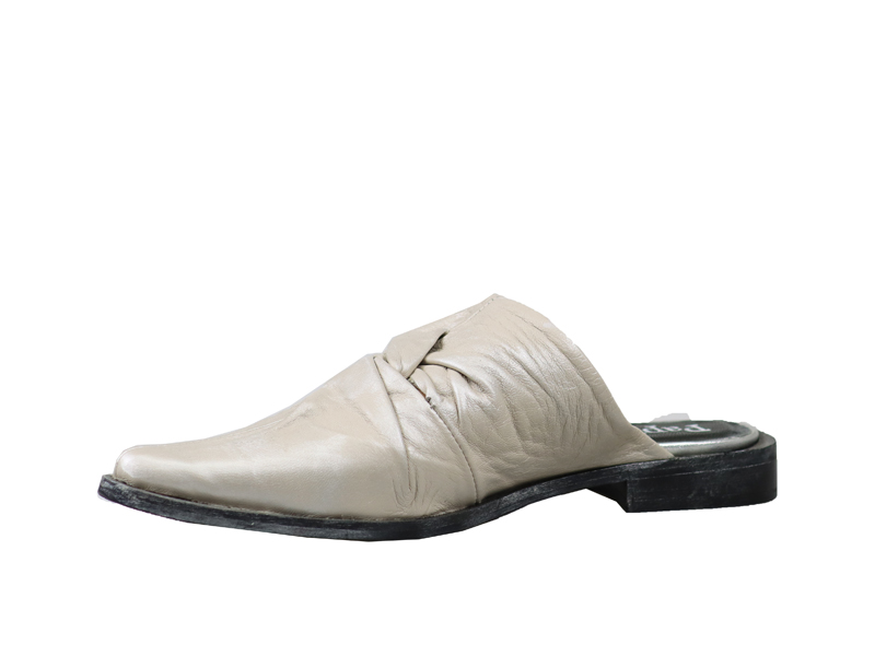 gabriela beige3
