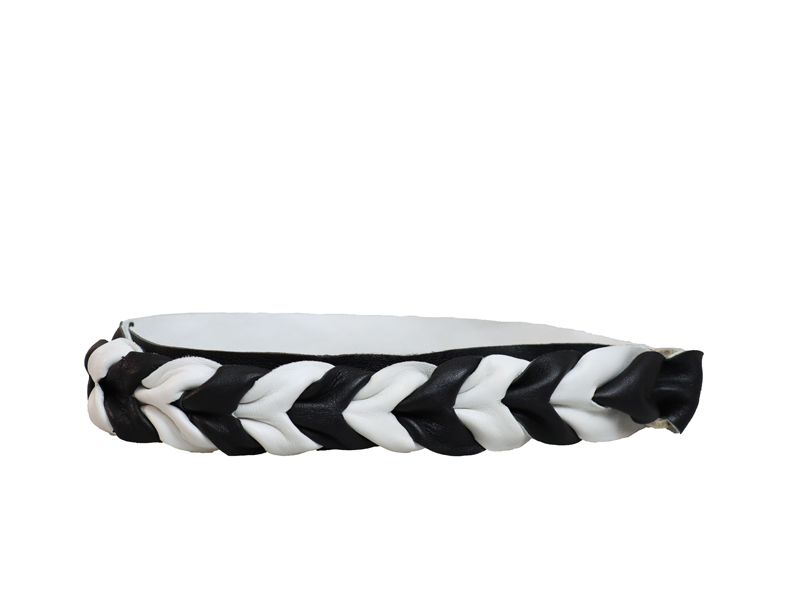 C. Sorti black white