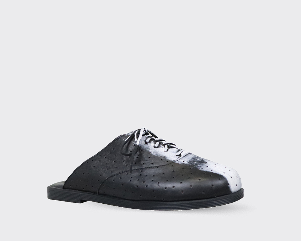 Saboti Dama Ilaria Renel