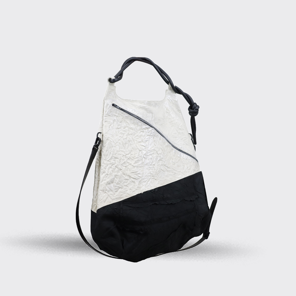 Poseta Dama Aurelia Nocturne