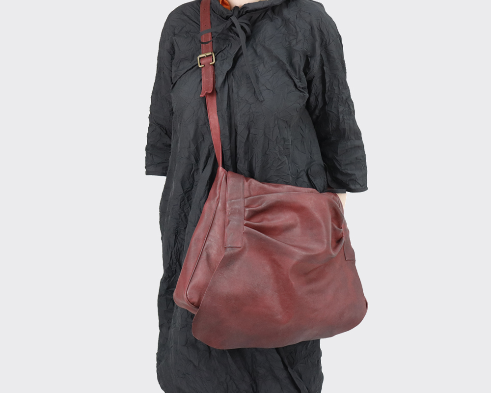 Poseta Dama Hard To Handle