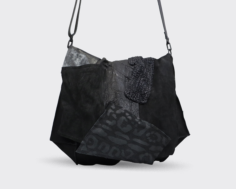 Poseta Dama Signature Pieces
