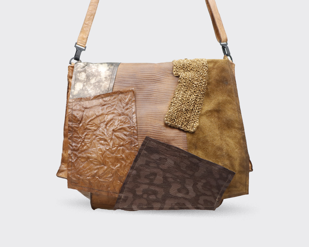 Poseta Dama Signature Pieces